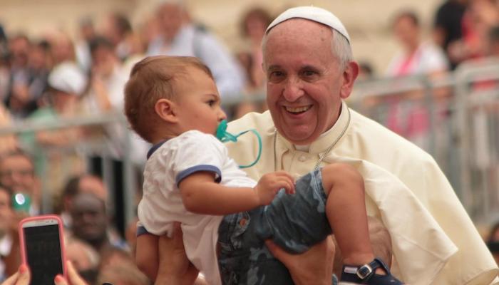 Expliquer aux enfants les fonctions du Pape et l’origine de la papauté